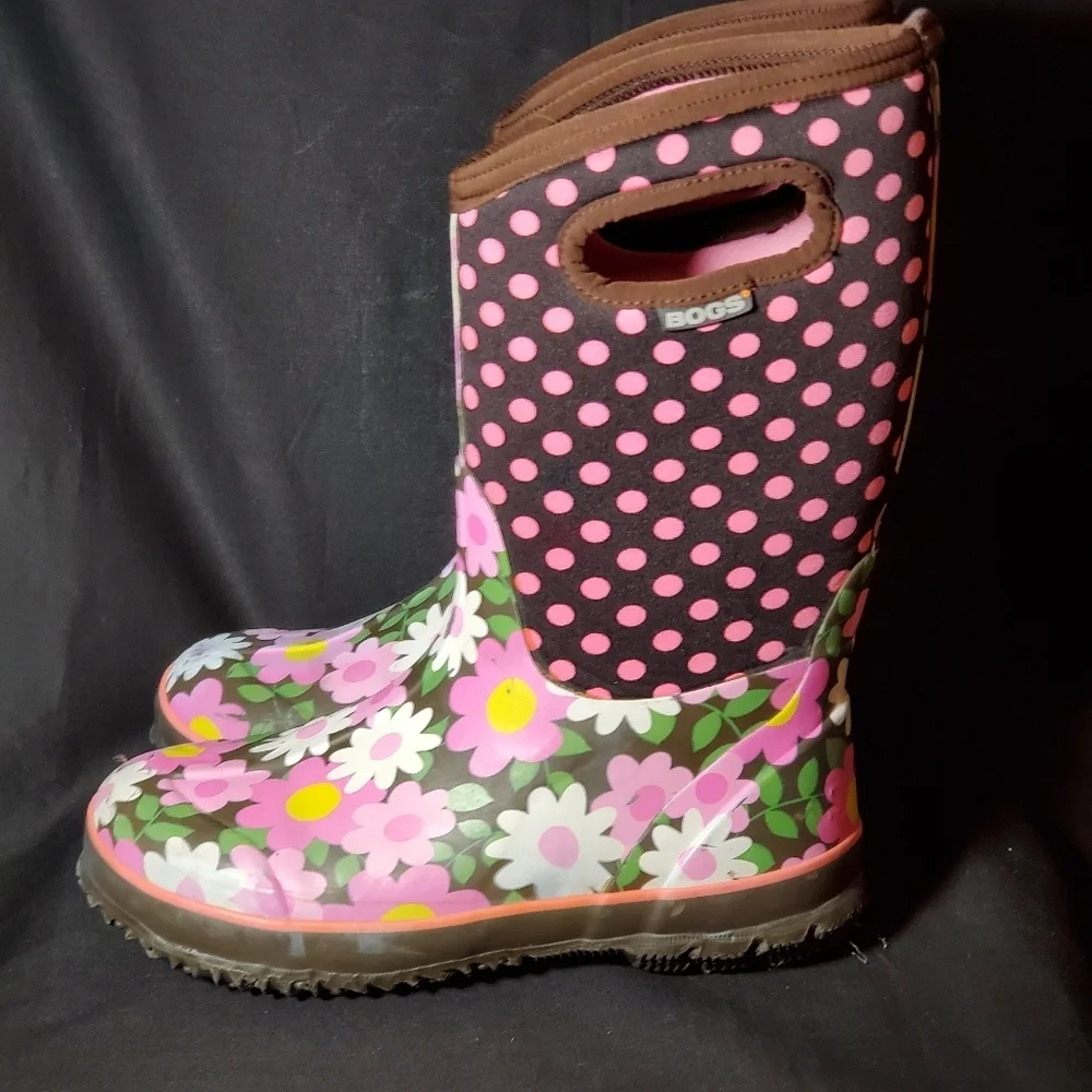 Bogs Flower Dots - Picture 3 of 8